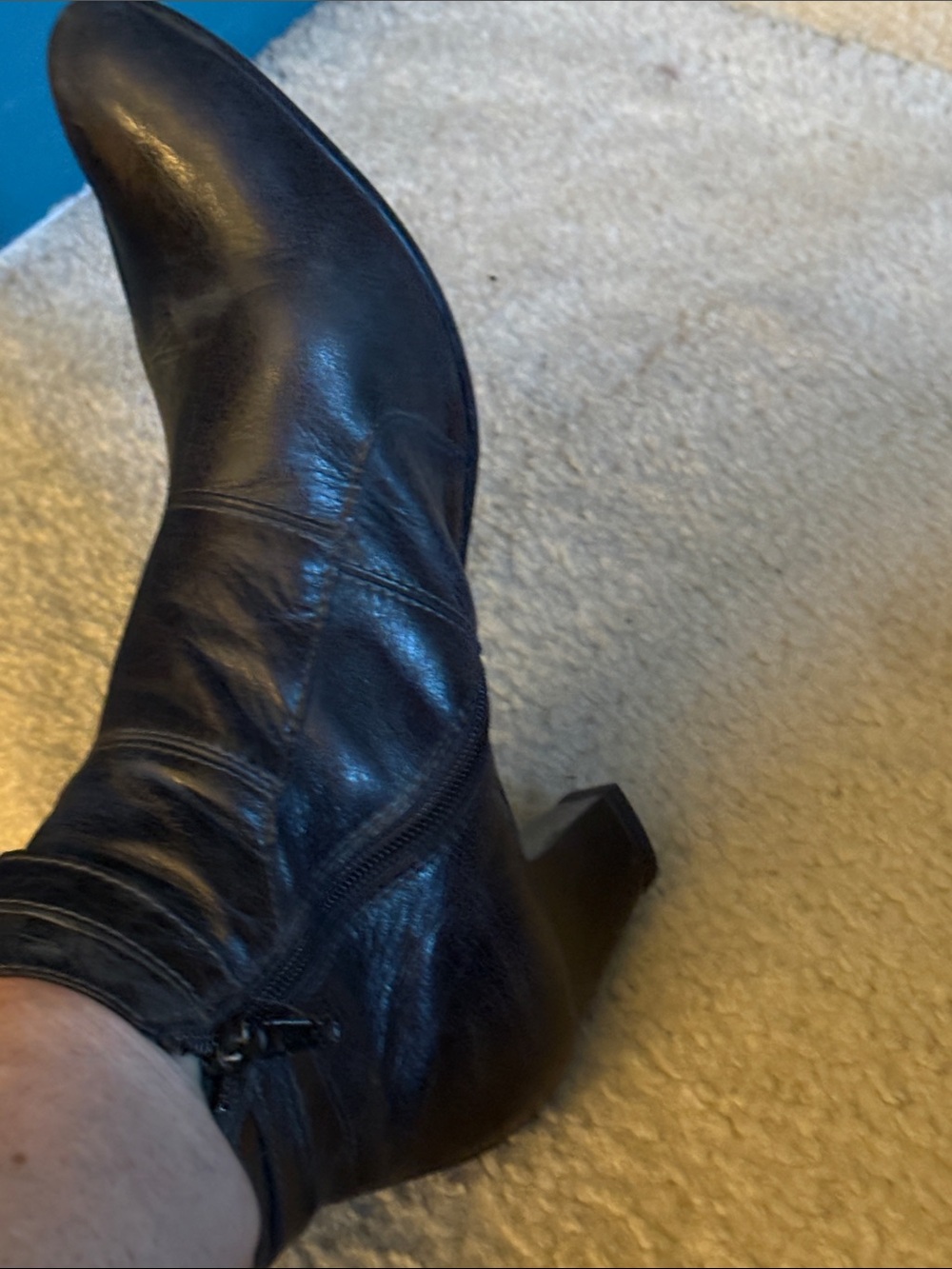 Minelli Black Leather Ankle Booties with Buckle